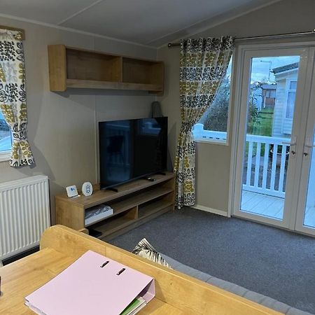 Lorraine'S Caravan Holiday Villa Morecambe Bagian luar foto
