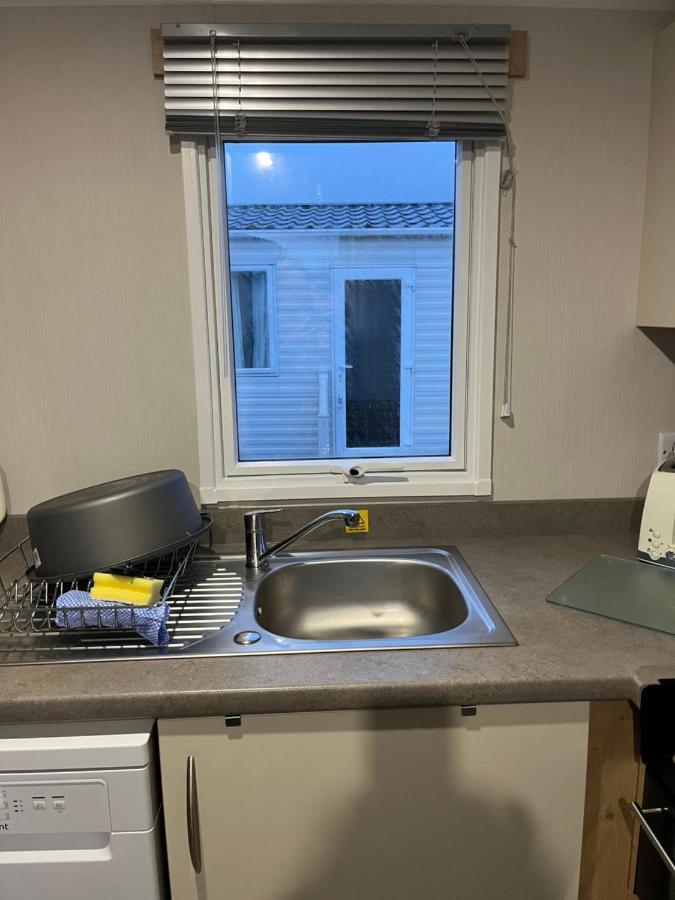 Lorraine'S Caravan Holiday Villa Morecambe Bagian luar foto
