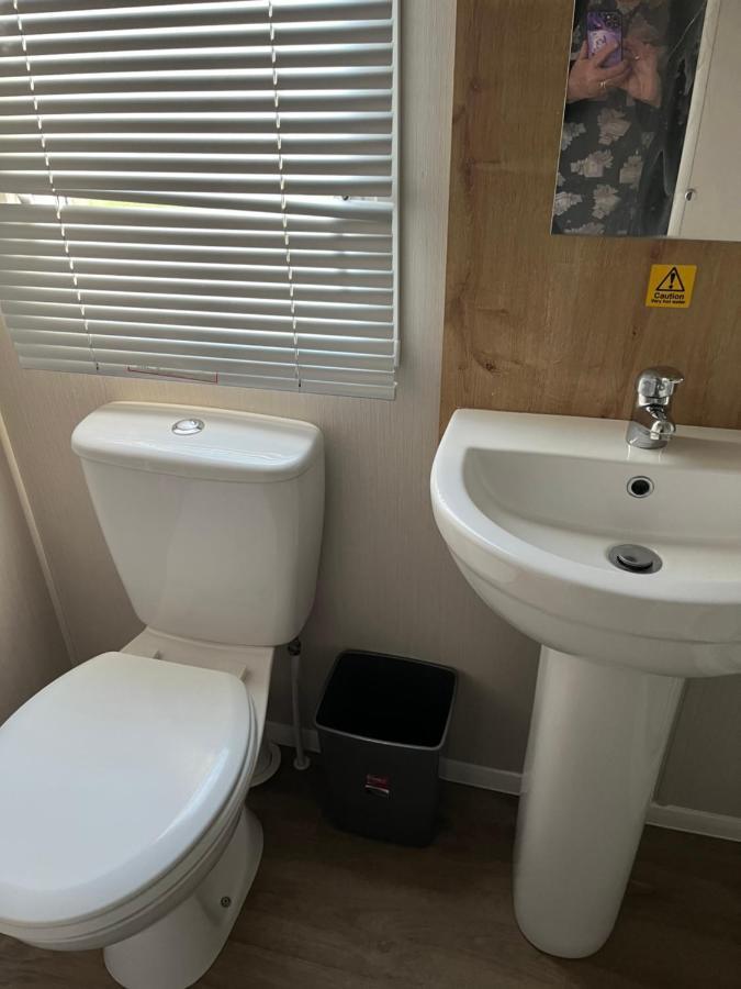 Lorraine'S Caravan Holiday Villa Morecambe Bagian luar foto